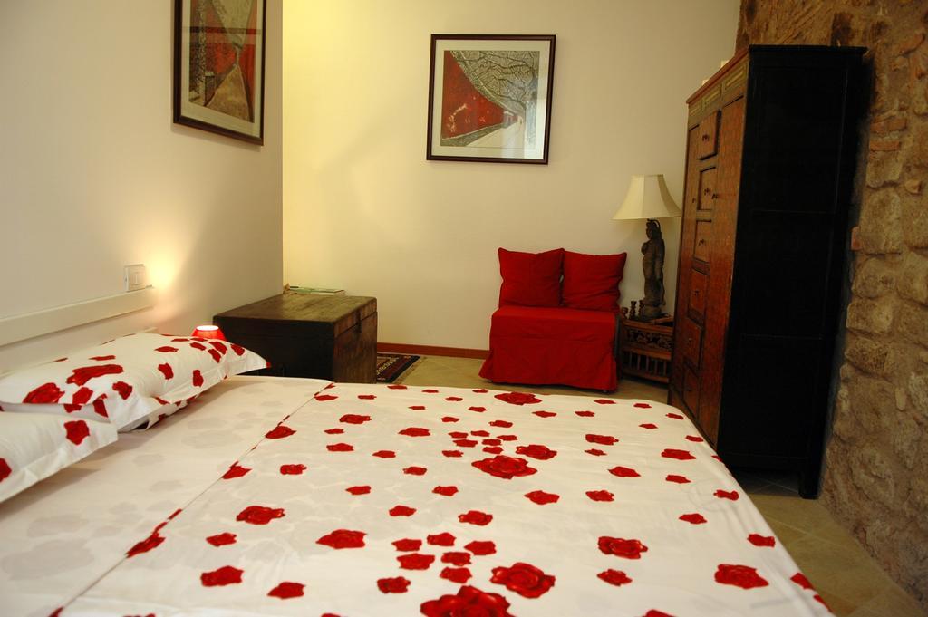 B&B Orchard วิแตร์โบ ภายนอก รูปภาพ